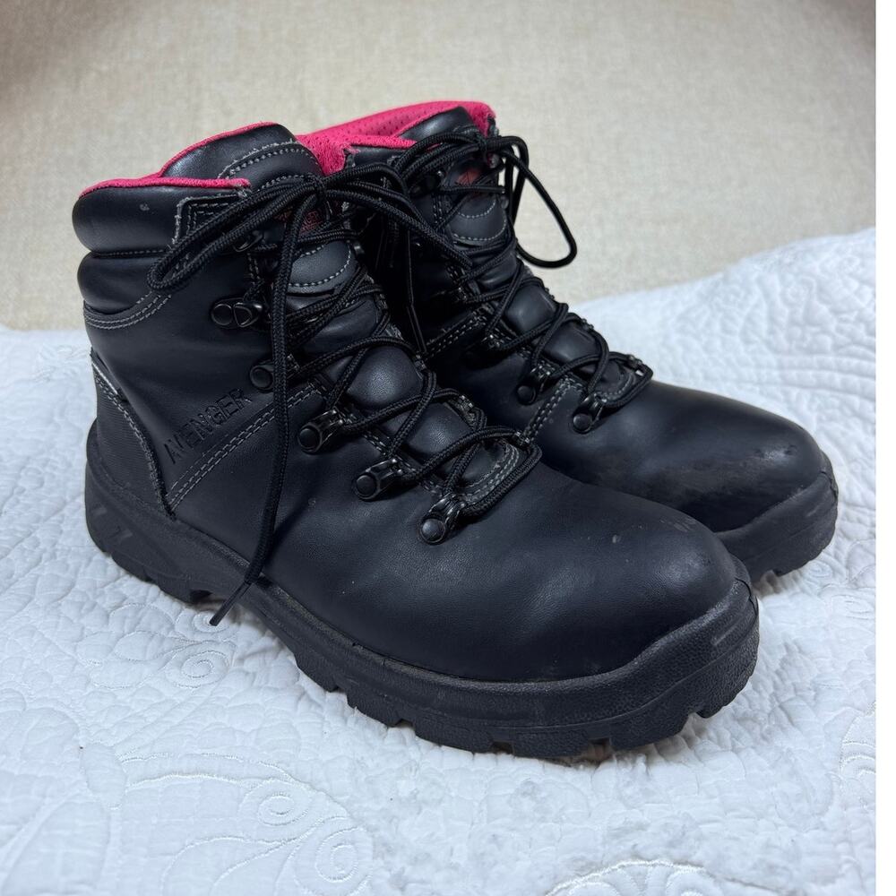 Avenger Women's 7 Black Pink Waterproof Lace Up Safety Toe Work Boots Outdoor